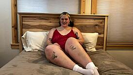 Teen Lilly's First Solo Masturbation Session With Nervous Fingering