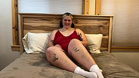 Teen Lilly's First Solo Masturbation Session With Nervous Fingering