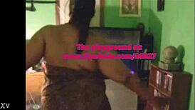 April rains popping her saggy tits and ass while dancing in gold and black fit, bbw style 😍