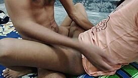 हनीफ पीके और पोपी हार्ड राइड करते हैं बिग ब्लैक कॉक के साथ डेशी शूट में