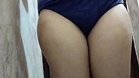 Riya Thakur records a bathing video for her boyfriend!