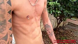 peguei o novinho pra chupar e foder sem camisinha 😜