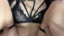 emotional me corro sobre tierna zorrita que ama mi semen caliente