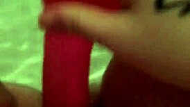 वाह, देखो ये BBW एमेच्योर बाथटब में डिल्डो चोदती! 🛁