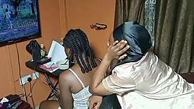 Amanda sneaks with stepbrother while stepsister watches movie