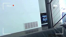 Leaked Private Lesbian Video from New York in 4K Featuring Mature Women and Teens in Threesome with Dildos