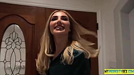 Kenzie Anne Performs Live POV Blowjob and Cunilingus
