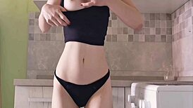 maiskii, how does that petite shaved pussy feel when you finger it?