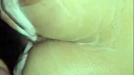 Wow, how sexy is this mature Latina with a big ass?! 😍