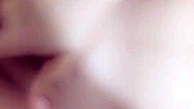 vợ nứng rủ chồng gọi video chat sex