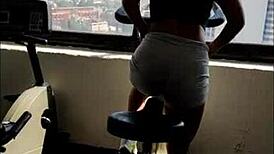 Un poco de exhibicionismo en el hotel with group swingers and blowjobs