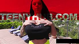 Payton Preslee Worships Oiled Boobs in Hardcore Reality