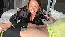 avril showers hotel room fuck with facial and anal 😈