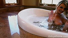 Busty milfs Vicky Vette and Julia Ann getting wet in the tub