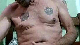 want to cum with this sexy gay close-up?