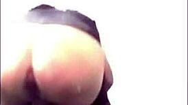 peruvian puta stretching her ass hard 😈