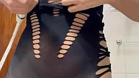 I recorded the cuckold's girlfriend getting intense anal fucked by my friend in the bathroom with orgasm!