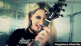 Hot Groupie Vicky Vette Blowjobs Until Cum on Tits