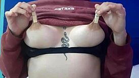 i love teasing my nipples on webcam until they’re so wet