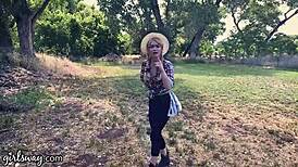 girlsway cougar queen parody got me hot, dang