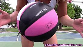 Party lesbians rub those pussies now!