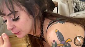 i'm dominating this american bitch with fisting and foot fetish