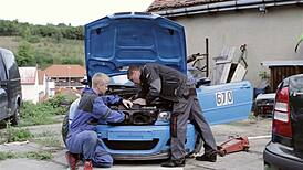 Ena engages in group activity with amateurs in bent over position