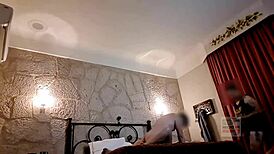 Lupita, liberal esposa sonorense, squirts wild in cuckold scene