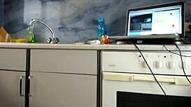 Topless Twerking Booty Spreading