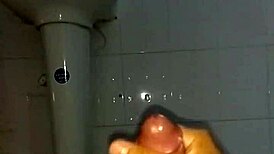 slow motion handjob feels amazing 😍