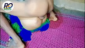 in the village, lifting saree to show ass for doggystyle fucking