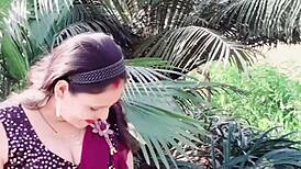 पूजा प्रेम, यह हार्डकोर रोलप्ले रात भर चलाते रहें!