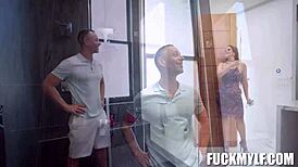 I'm Raquel, ready for your big cock in my tight ass while sucking it hard.