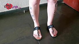 fodendo com um fã no casarão abandonado na avenida de frente para o mar - cristina almeida.