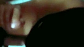 Ibu Tiri Memuaskan Nafsu dengan Seks Panas dan Squirting