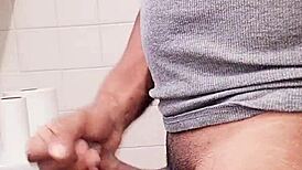 I Saw My Stepmother Naked Alone