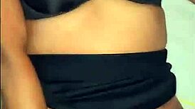 Me cojo a monica rapidin en lo que llegaba mi otro amigo para hacerle un trio esta hotwife miren como le saca crema esta verga mia