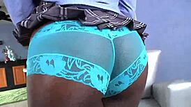 i can’t stop watching this ebony tranny jerking herself off, so hot and wild