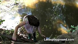 British milf fingering outdoors in the wild