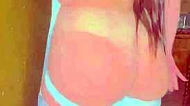 Mostrando Mi Culo Y Pequeñas Tetas