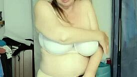 Mariaold shakes her big boobs hard.