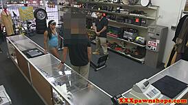 Ebony Babe WORKS OUT Hard for Pawnbrokers on Hidden Cam!