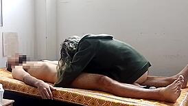 My petite amateur fucks hard in the morning, creampie included 😍