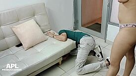 vecina cachonda siempre busca un excusa para que me la folle