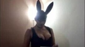 Cute alejita gifts her big ass and tits to ecuador milfs.