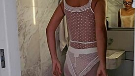 Wide Gaping Pussy Stretched in Yoga Session