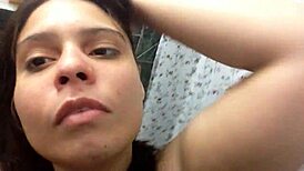 Ginger Paris Pissing Fast in Toilet, What a Sight!