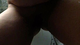 Ginger Paris Pissing Fast in Toilet, What a Sight!