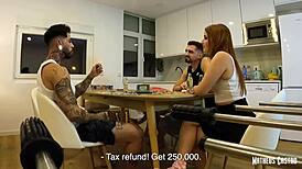 नोइटे डे जोगोस: पुर्तगाली दोस्त रात को वाइल्ड फकिंग में बदल देते हैं