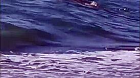 Exhibitionism on the beach with seghe and pompini 😈